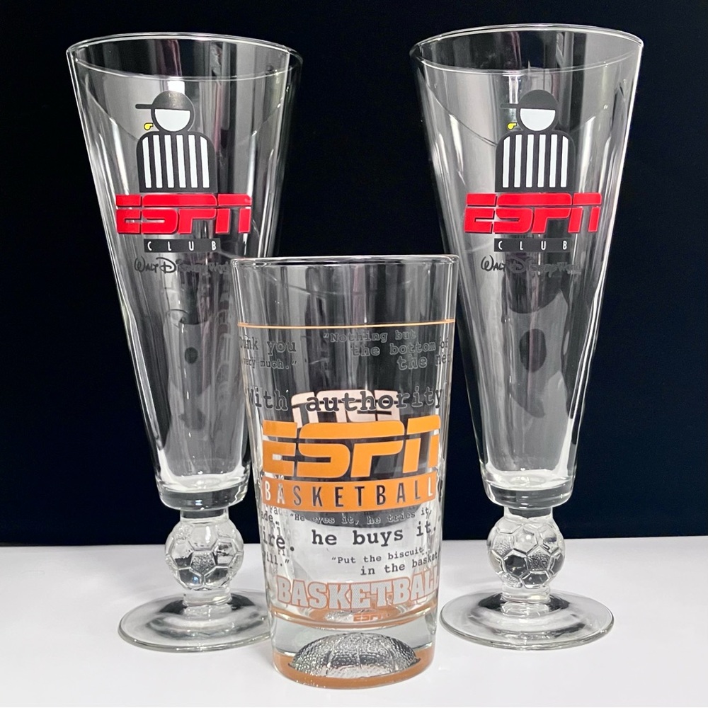 ESPN BEER GLASSES / 2 Walt Disney World SOCCER PILSNERS & 1 Rare Basketball Pint
